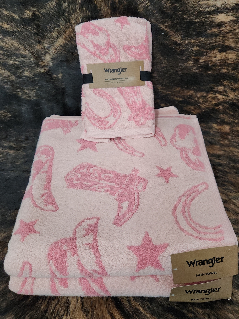 Wrangler Pink Western Towel Set
